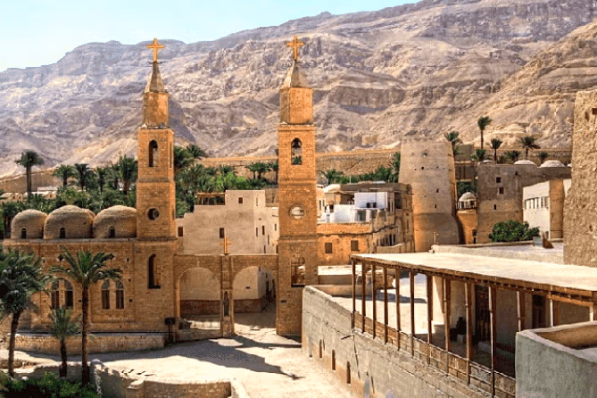 Индивидуальный тур: Монастыри Святого Антония и Павла