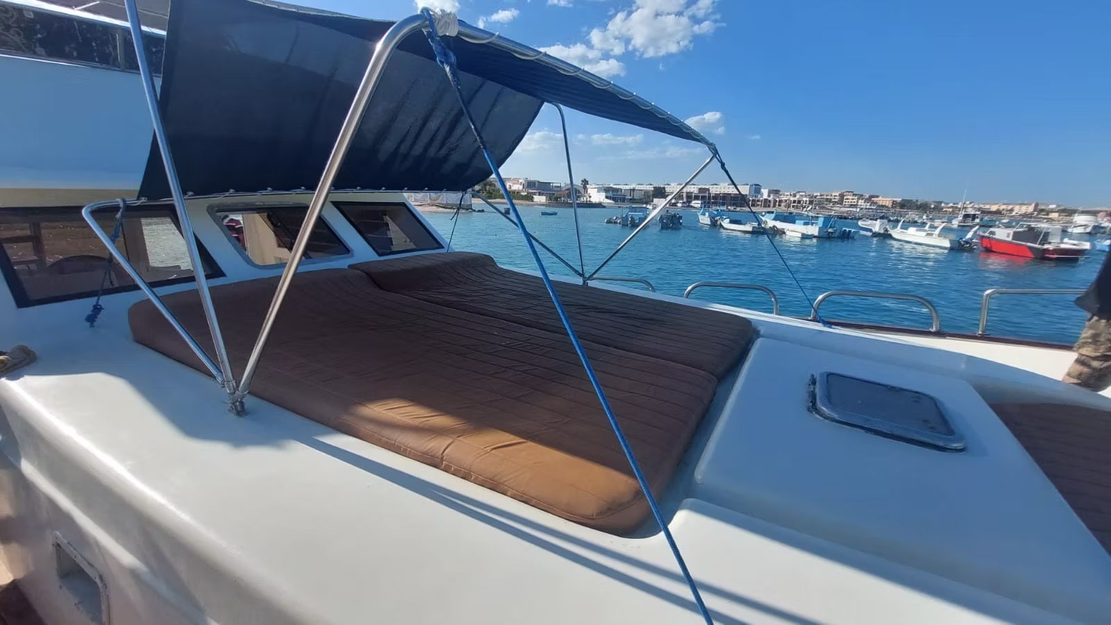 Яхта Yasser (до 8 человек) — изображение 2