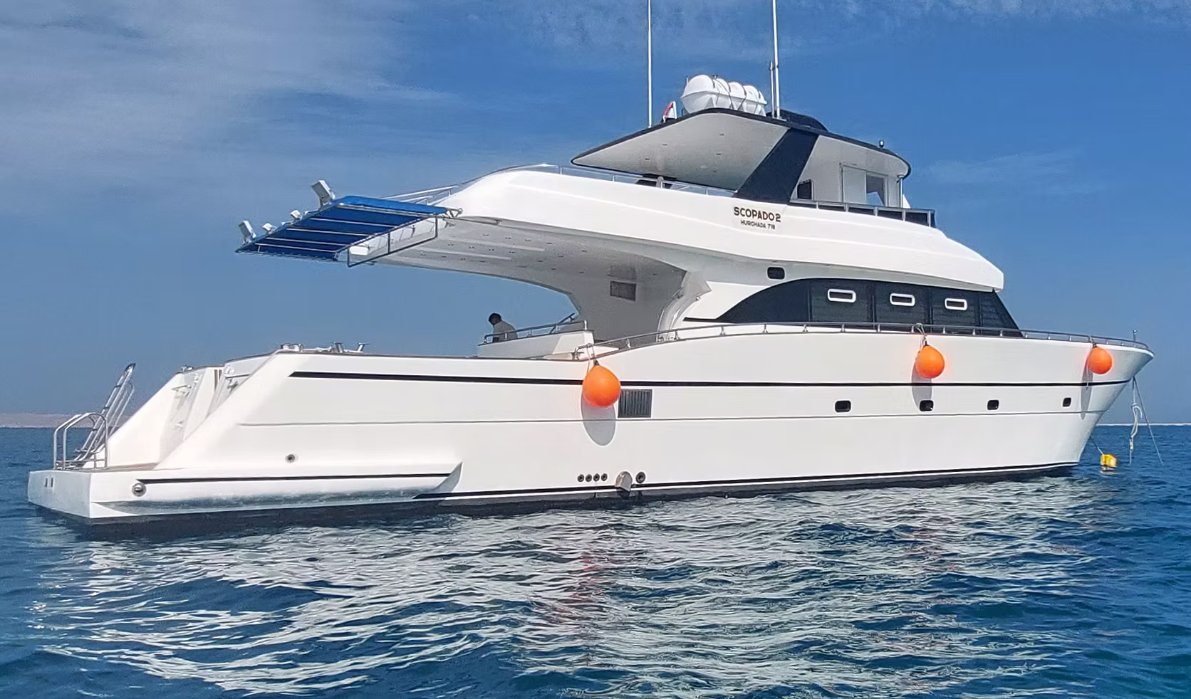 Яхта Scuba (до 9 человек) — изображение 5